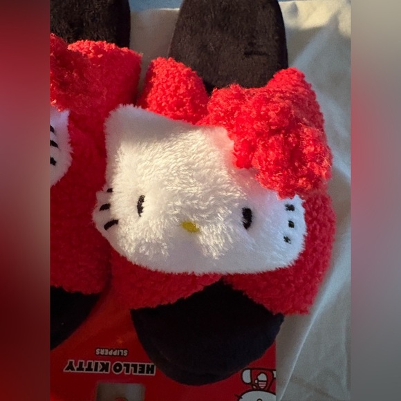 Hello Kitty Fuzzy Red and Black Slippers - Picture 4 of 7